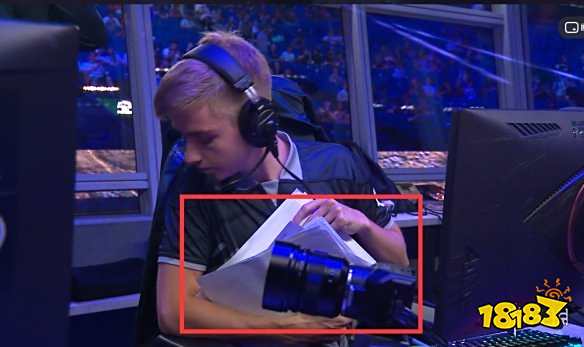 心的阵容中 心的阵容中