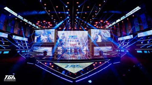 然而今年 然而今年