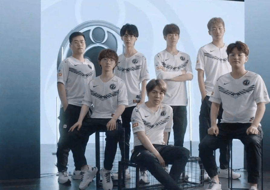 6亿欧元身 6亿欧元身